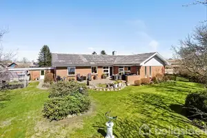 Villa på Hasselvej 10, 9900 Frederikshavn