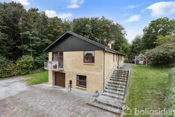 Villa på Bjeldbakken 16, 9330 Dronninglund