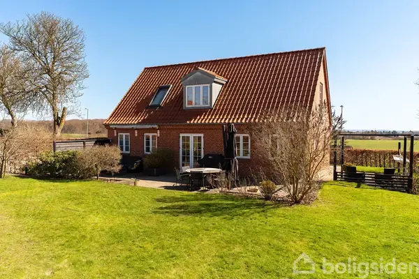 Villa på Hovmuren 3A, 8520 Lystrup