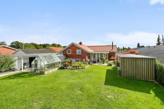 Villa på Ærtebjergvej 11, 2650 Hvidovre