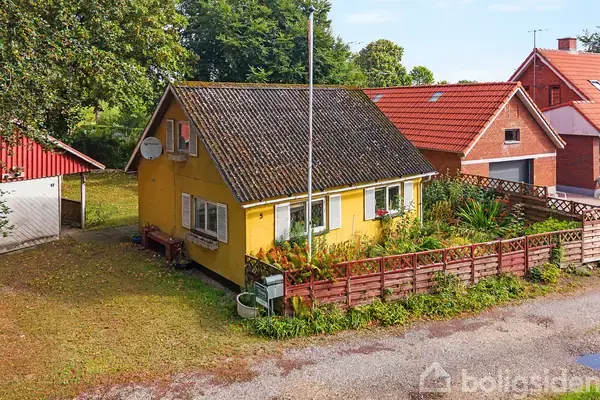 Villa på Hveddevej 5, 6933 Kibæk
