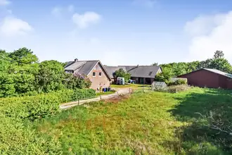 Landejendom på Lifstrup Hovedvej 37, 6715 Esbjerg N