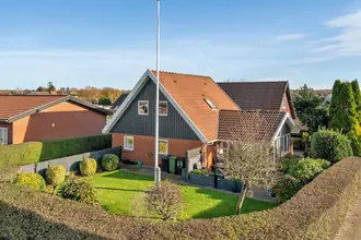 Villa på Bøge Alle 1, 6710 Esbjerg V