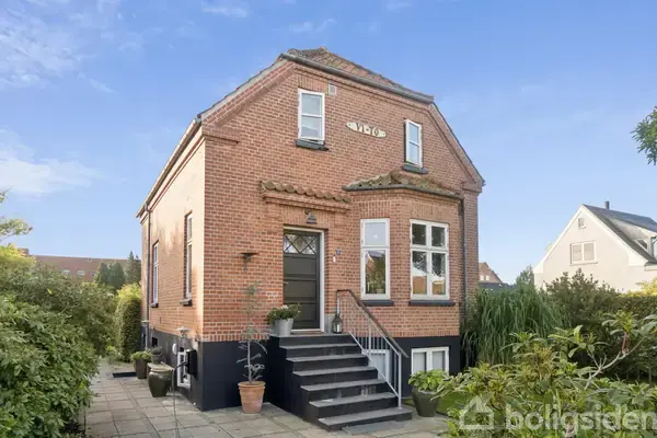 Villa på Niels Bohrs Vej 7, 8260 Viby J