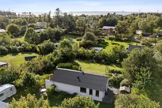 Fritidshus på Lærkelundsvej 23, Øer, 8400 Ebeltoft
