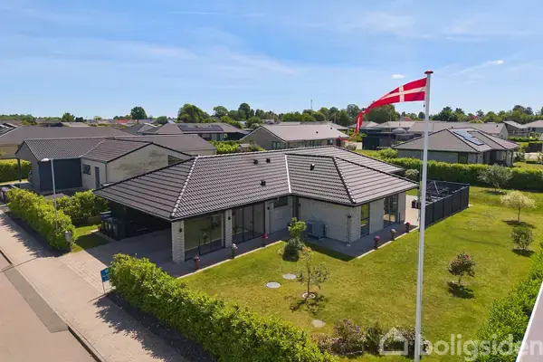 Villa på Markvænget 6, 3550 Slangerup