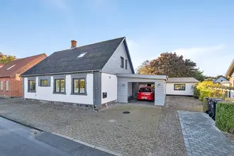 Villa på Oldrupvej 4, 8350 Hundslund