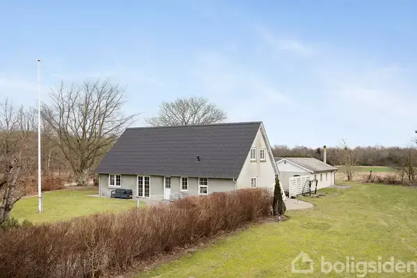 Villa på Lustrupvej 42, 6760 Ribe
