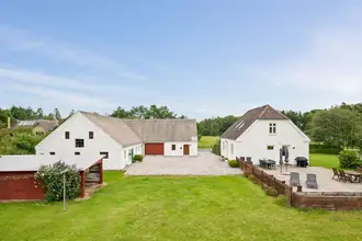 Landejendom på Langkjær 6, Hem, 8660 Skanderborg