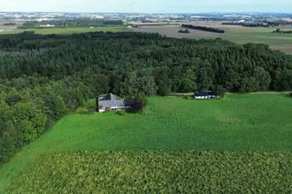 Villa på Skovhusevej 38, Eriknauer, 8723 Løsning