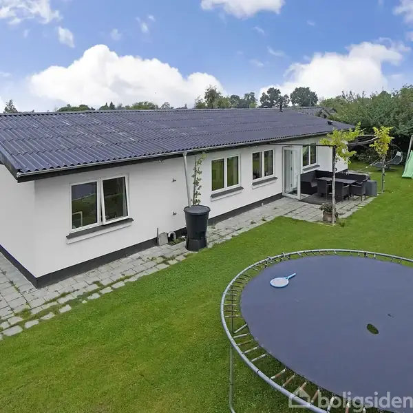 Villa på Blomsterager 301, 2980 Kokkedal