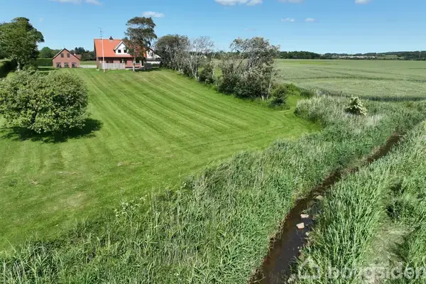 Landejendom på Idskovvej 41, 9352 Dybvad