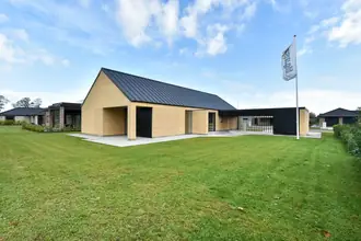 Villa på Østerlindparken 85, Lind, 7400 Herning