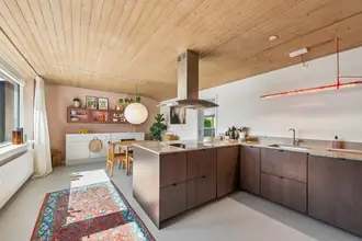 Villa på Parallelvej 75, 2650 Hvidovre