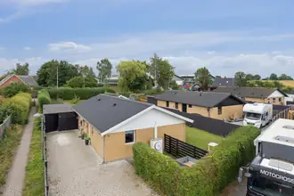 Villa på Sikærsvej 8, Snoldelev, 4621 Gadstrup