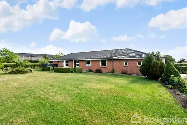 Villa på Hasselvangen 38, 8355 Solbjerg