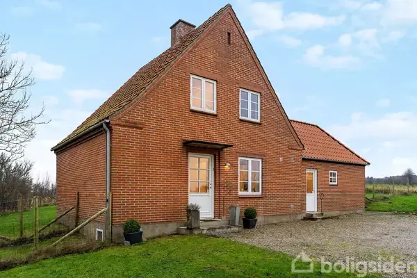 Villa på Bjerning Kirkevej 9, 6100 Haderslev
