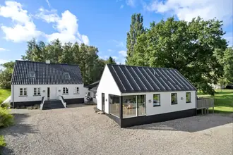 Landejendom på Grønlandsvej 26, Hølkerup, 4500 Nykøbing Sj