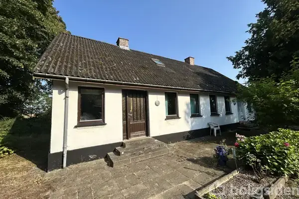 Landejendom på Ø Doensevej 5, 9500 Hobro
