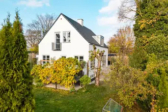 Villa på Ellehøj 6, 2900 Hellerup