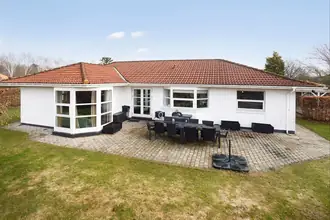 Villa på Ellegårdsvej 44, Fensmark, 4684 Holmegaard