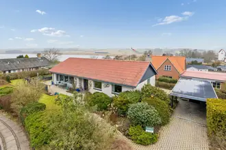 Villa på Præstevænget 8, Rødding, 8830 Tjele