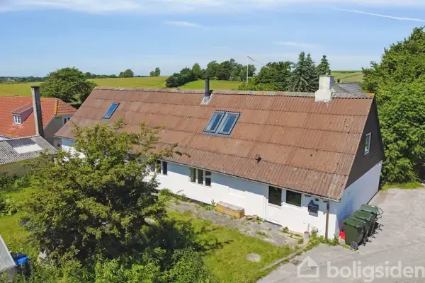 Villa på Lindhøjvej 20, 8420 Knebel
