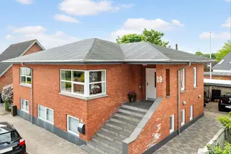 Villa på Kirkegade 19, 9560 Hadsund