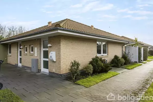 Villa på Dronning Ingrids Vej 36, 3650 Ølstykke