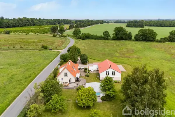 Landejendom på Aggersvoldvej 8, 4450 Jyderup