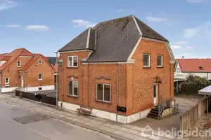 Villa på Banegårdsvej 57, st., 7200 Grindsted