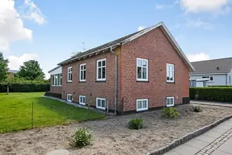 Villa på Kjærsvej 11, 7570 Vemb