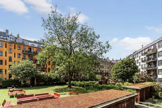 Ejerlejlighed på Esbern Snares Gade 6, tv., 1725 København V