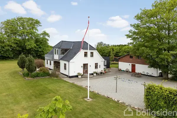Landejendom på Hybjergvej 231, 9700 Brønderslev