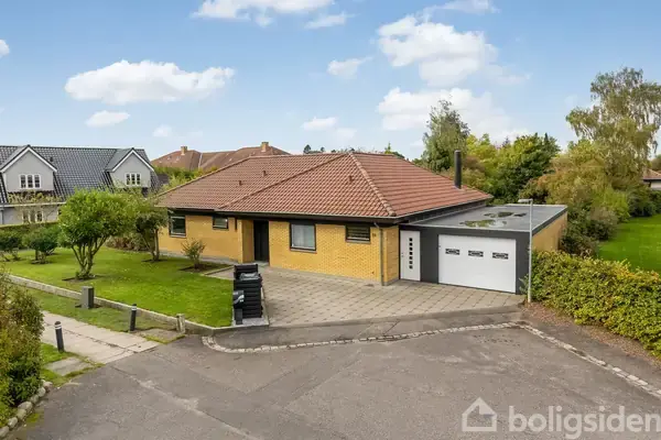 Villa på Pandebjergvej 59, 4800 Nykøbing F