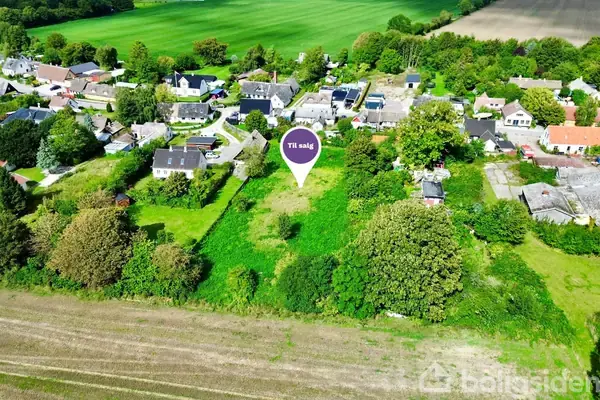 Helårsgrund på Holtug Linievej 18A+B+C, 4660 Store Heddinge