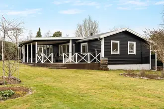 Fritidshus på Musvågevej 11, 3120 Dronningmølle