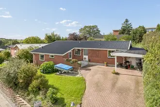 Villa på Møllesvinget 3, 8763 Rask Mølle