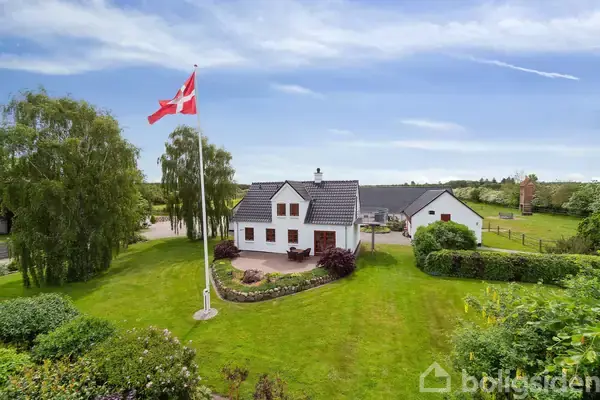 Landejendom på Nørholmsvej 207, 9000 Aalborg