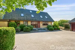 Villa på Pærgårdsvej 3, 7130 Juelsminde