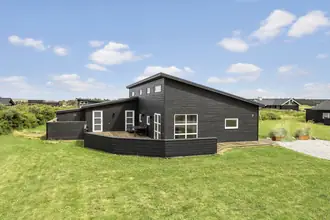 Fritidshus på Narhvalvej 7, Lyngby, 9480 Løkken