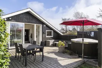 Fritidshus på Pøt Strandby 134, Østrup, 7130 Juelsminde