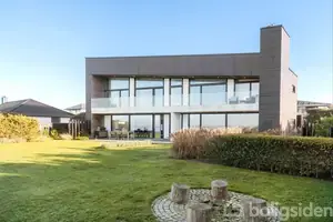 Villa på Svalevænget 8, 6710 Esbjerg V