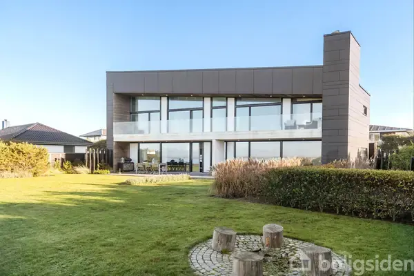 Villa på Svalevænget 8, 6710 Esbjerg V