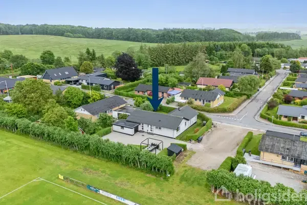 Villa på Søndervænget 65, 8732 Hovedgård