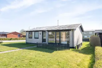 Villa på Tørholmsvej 108, 9800 Hjørring