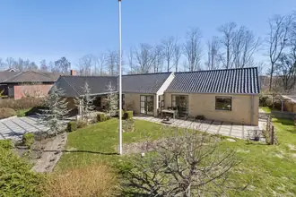 Villa på Skovsangervej 7, 8300 Odder