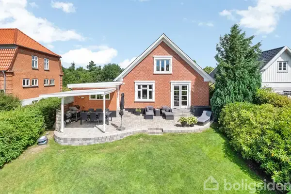 Villa på Klostervej 72, 8680 Ry