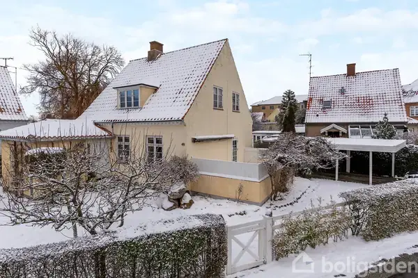 Villa på Søndre Alle 49, 3700 Rønne