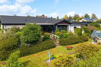 Villa på Bastebjerg 20, 2690 Karlslunde